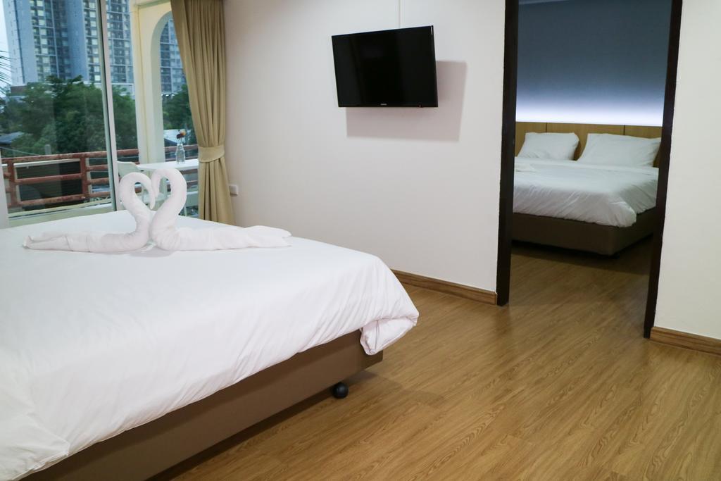 Beerapan Hotel Bangkok Kültér fotó