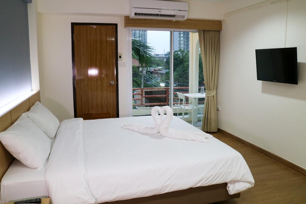 Beerapan Hotel Bangkok Kültér fotó