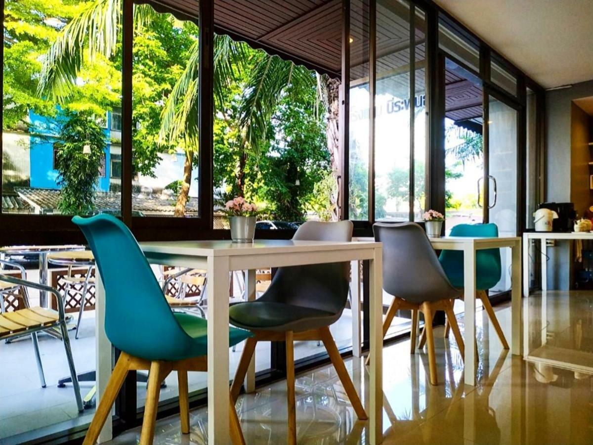 Beerapan Hotel Bangkok Kültér fotó